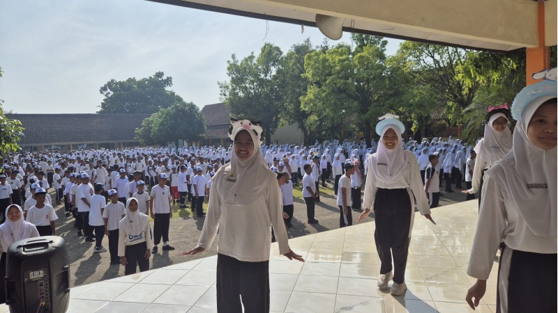 Peringatan Hari Anak Nasional 2025 di SMP Negeri 2 Boja: Anak Hebat, Indonesia Kuat, Menuju Indonesia Emas 2045