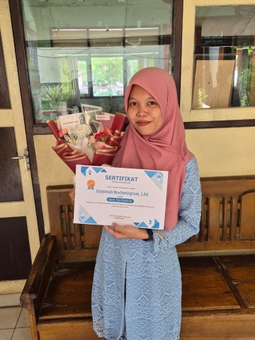 Istiqomah Novitaningrum, S.Pd