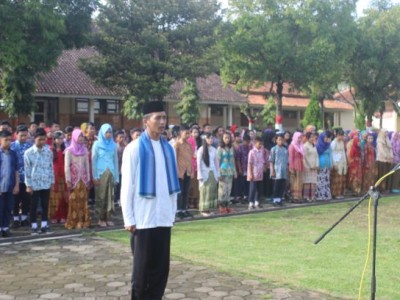 Kedisiplinan dan Cinta Tanah Air