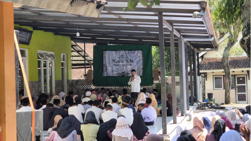 Peringatan Maulid Nabi Muhammad SAW di SMP Negeri 2 Boja: Meneladani Akhlak Nabi
